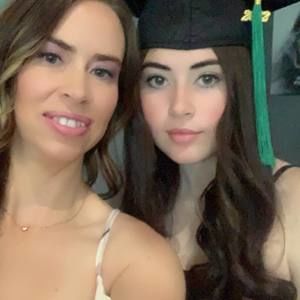 Meet your Posher, Holly